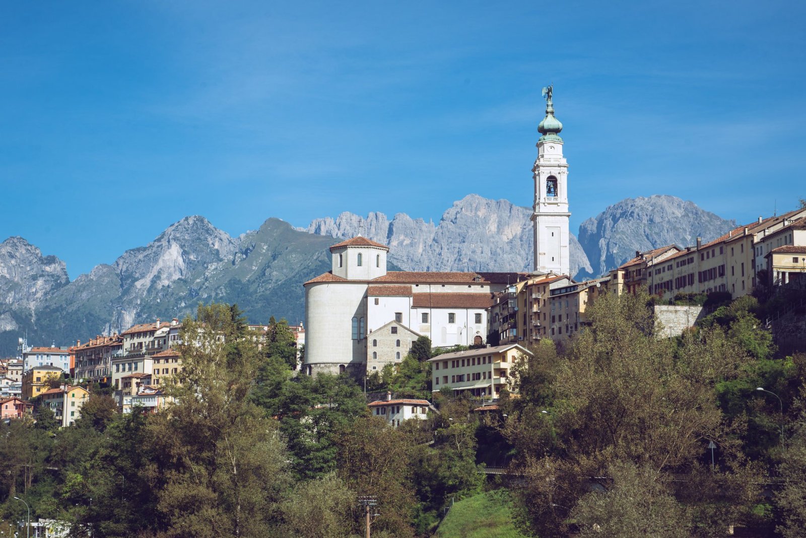 Lavoro e Bandi per giovani a Belluno Lavoro e Bandi per giovani a Belluno