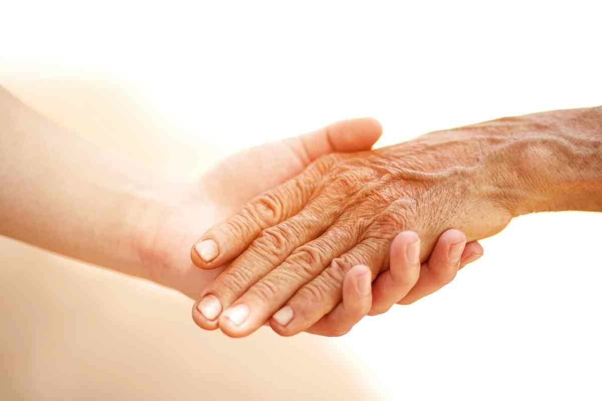 Assegno assistenza anziani 850Eanno richiedenti e modalita di invio