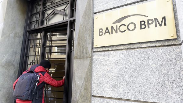 Crollo Banco BPM a Piazza Affari