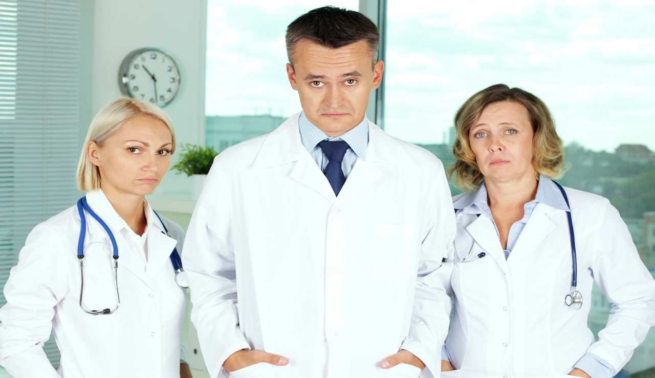 Medici e infermieri nuove regole pensionistiche | Circolare cambiamenti in vigore da ora. Medici e infermieri nuove regole pensionistiche Circolare cambiamenti in