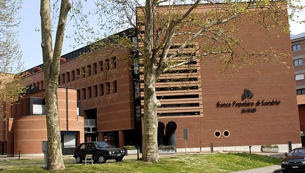 Piazza Affari Banca Popolare Sondrio positiva Piazza Affari Banca Popolare Sondrio positiva