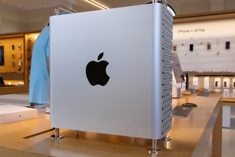 Apple prima per valore del brand, Ferrari migliore per crescita be3a8ecf9d60fe5fcaf9073110a8af5f